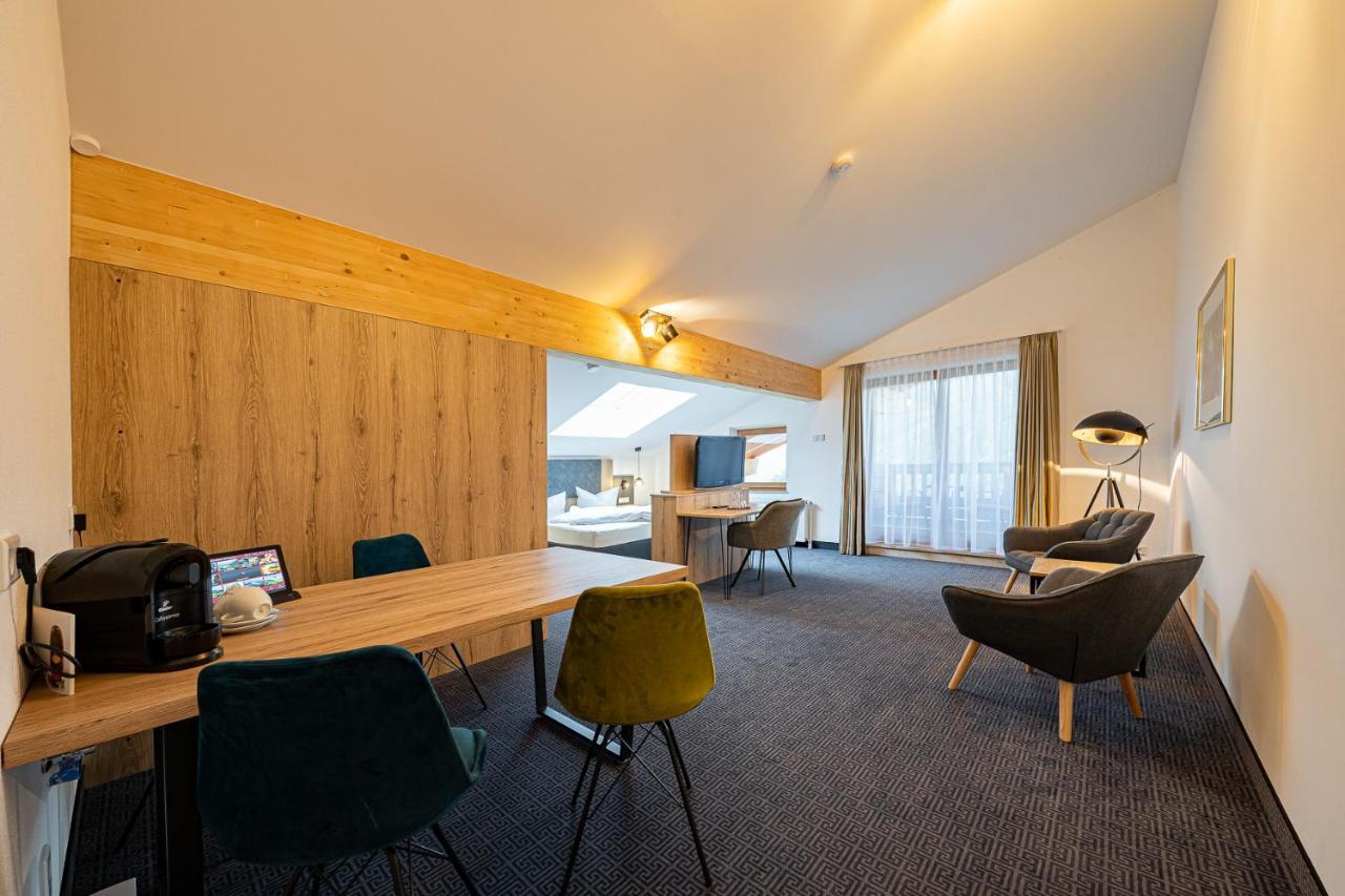 Berghotel & Chalets Adersberg Chiemgau Card Kostenfrei グラッサウ エクステリア 写真