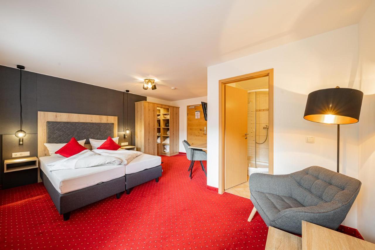Berghotel & Chalets Adersberg Chiemgau Card Kostenfrei グラッサウ エクステリア 写真